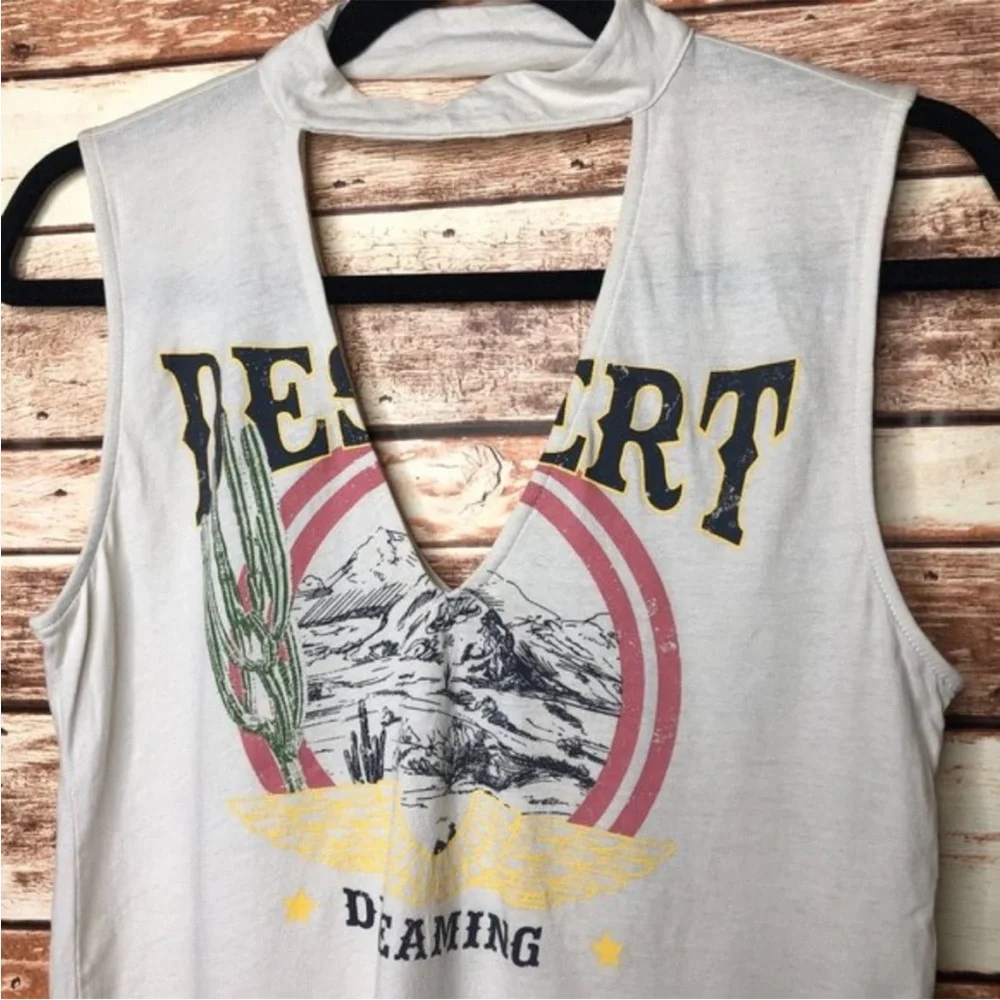 Express one eleven Desert dreaming deep v cut out tank top - Picture 4 of 9